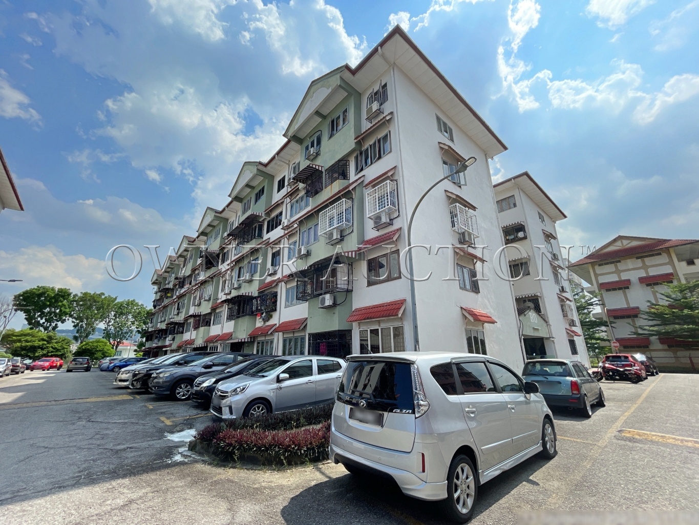 Buy Duplex Apartment [Strategic Location; 5 min to Ampang Hospital; 8