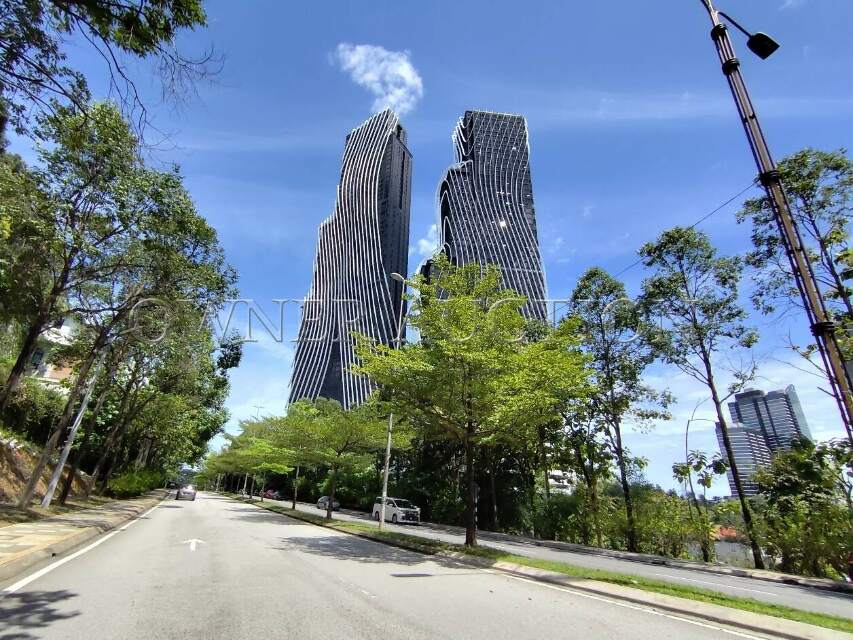 Service Apartment (Duplex Unit) [Newly completed in 2020; Next to MITEC; Walking distance to Publika & Menara MITI; 7 min to Desa Sri Hartamas & 1 Mont Kiara]