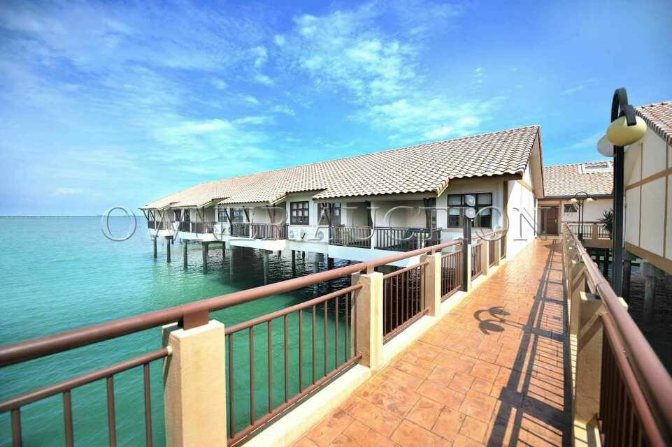 Water Chalet Resort