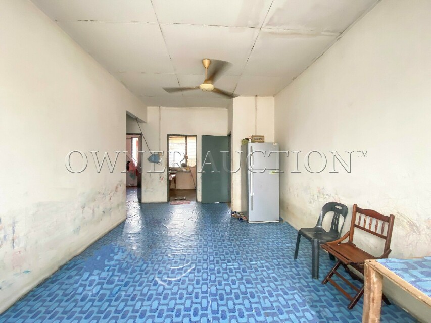 [ROI up to 10%, tenanted with monthly rental of RM 450] Flat, Low Cost [ 6 min to Rawang KTM Station & Giant Rawang]