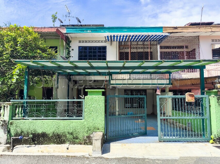 [Strategic location] 2 Storey Terrace House [5 min to Econsave Bangi & Plaza Metro Kajang]