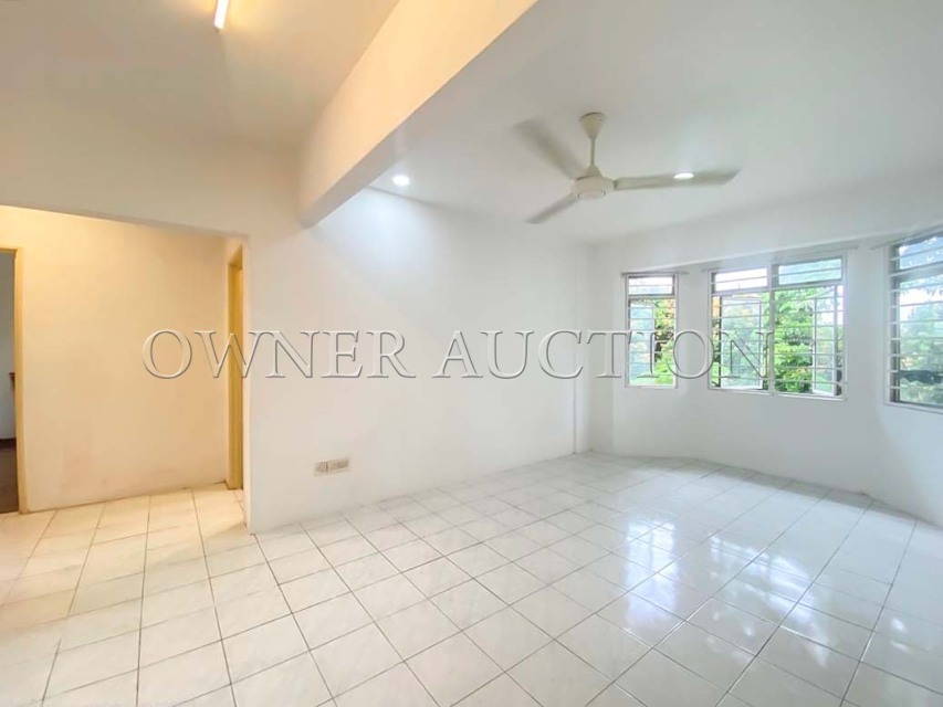 [Strategic location] Apartment [Next to KipMall Kota Warisan]