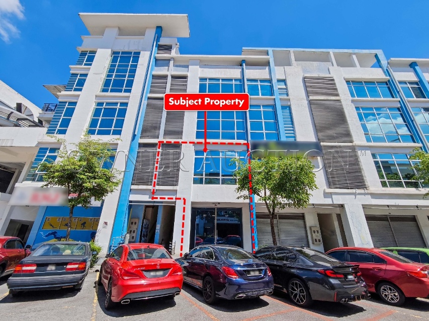 [Strageic location; High Visbility] 2 Storey Shop Office [Walking Distance to Putra Permai MRT Station]
