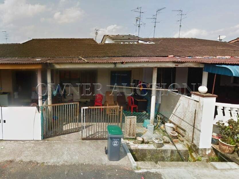 [Behind Ulu Tiram Bus Terminal & Pasar Ulu Tiram] 1 Storey Terrace House [5 min to NSK Ulu Tiram]