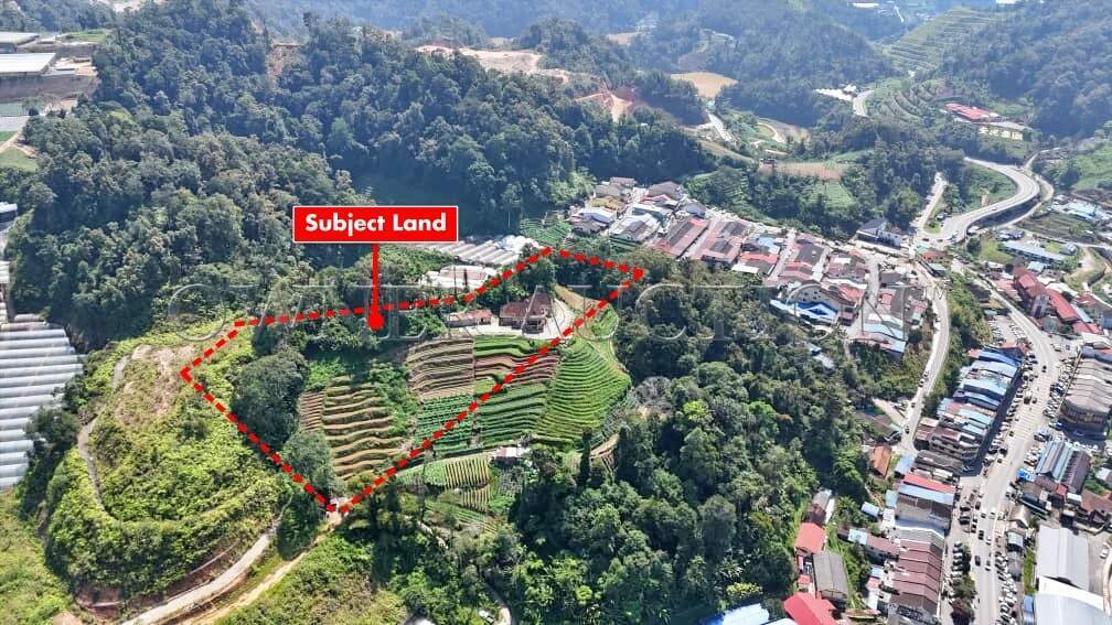 [Tourist Hotspot; Hilltop with Highland Scenic Setting] 2.79 Acres Land with Bungalow in Ringlet, Cameron Highlands, Pahang [Terraced Farming; Mixed Land Potential; Great Accessibility]