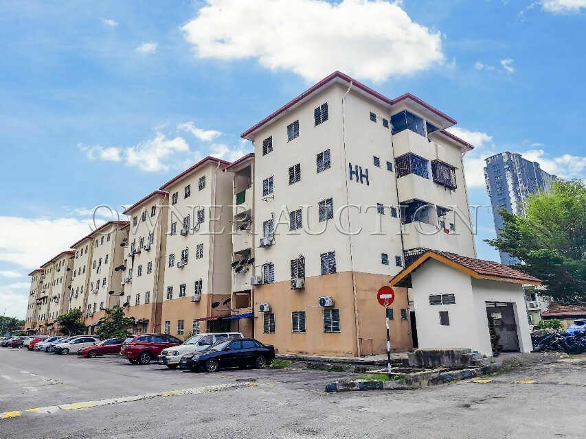 [Easily Accessible Via LDP Highway and Jalan Subang; Low Cost] Flat [8 Min to Puchong Perdana LRT Station]