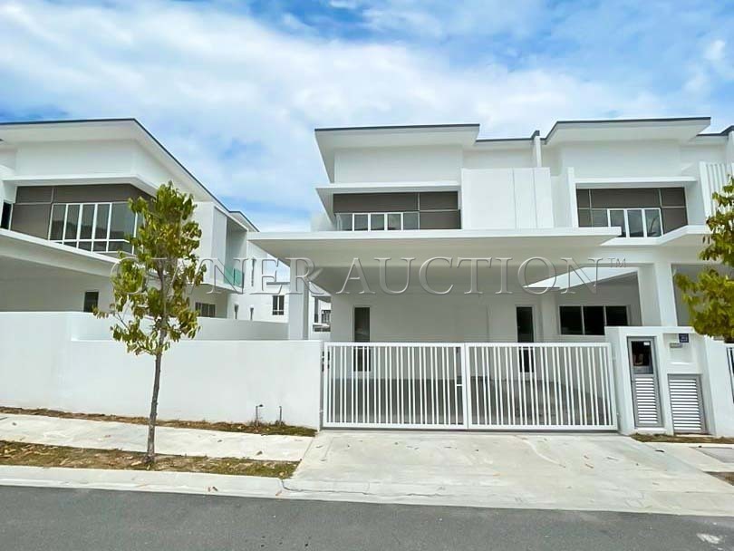 [60% Occupancy Rate; Mixed Community of Residents] 2 Storey Terrace House [Easily Accessible Via Jalan Gadong Jaya - Kayu Ara & Seremban - Bukit Nenas Highway]