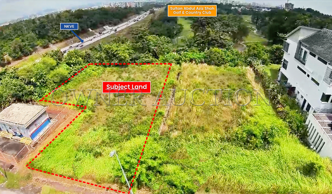 [Rear boundary opens to serene golf-course view; next to Shah Alam Golf Club (KGSAAS)] Exclusive Vacant Bungalow Land [Flat terrain and wide frontage-ideal for custom bungalow design]