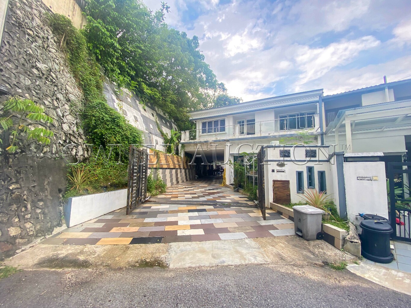 [Easy Access to Major Highways to KL] Freehold 2 Storey Terrace House