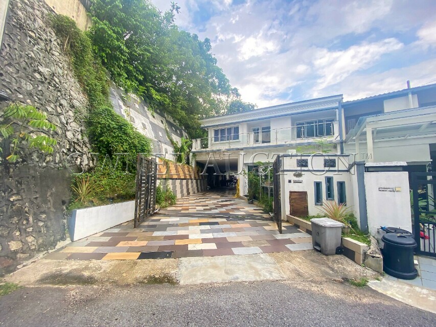 [Easy Access to Major Highways to KL] Freehold 2 Storey Terrace House
