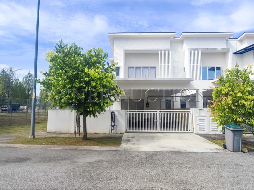 [Tenanted Unit] 2 Storey Terrace House [Easy accessible via Persiaran Sendayan-Mambau & Seremban - Bukit Nenas Highway]