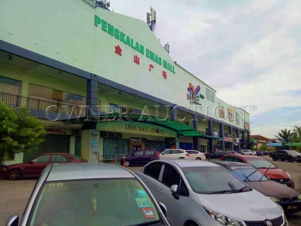 Retail Lot