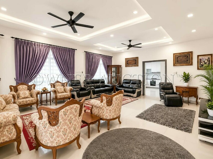 [Gated & Guarded] Modern 2 Storey Cluster House [Accessible via Skuday Highway and Malaysia-Singapore Second Link]