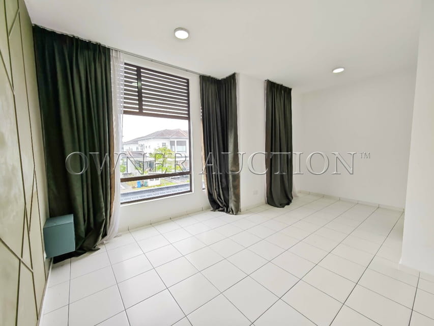 [Partial Furnished; Avenham; Terrace Garden Home] 2 Storey Terrace Garden House [Within 10 mins to Universiti Teknologi MARA]