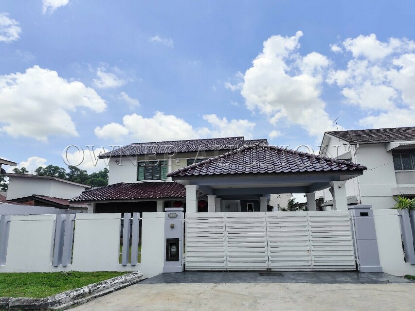 [4 min to Mydin Bazar Melaka, Eco-Shop @ Bukit Baru & 99 Speedmart Bukit Baru] 2 Storey Bungalow House [8 min to AEON Mall Bandaraya Melaka & Lotus's Melaka]