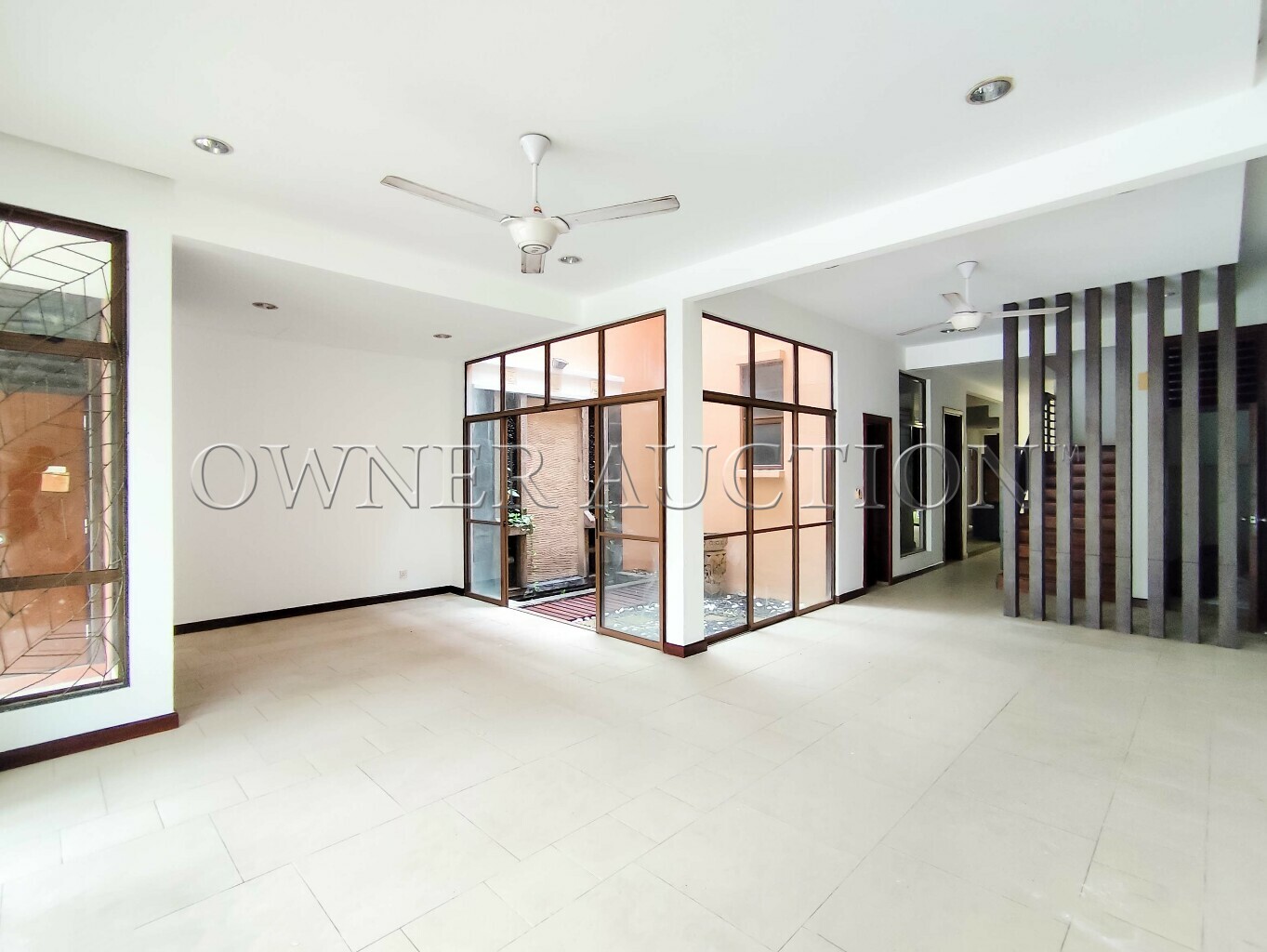 [Prestige Living in the Heart of Shah Alam] 2 Storey Superlink House [Next to Plaza Tol Shah Alam]