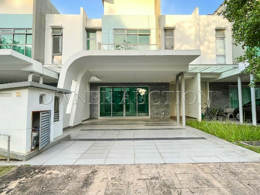 [Gated & Guarded community] 2 Storey Linked Villa [Direct access via new SEG Interchange (Putrajaya Link)]