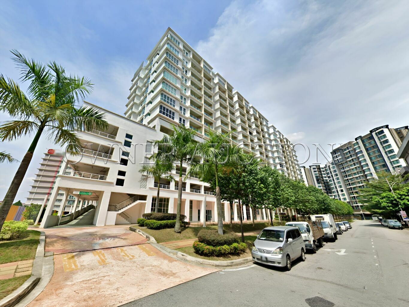 [Conveniently located next to Citta Mall] Service Apartment [Close to Sultan Abdul Aziz Shah Airport (Subang Airport)]