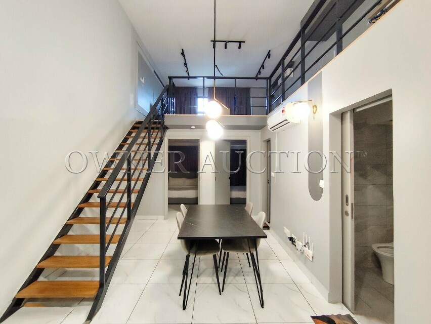 [Generating Income via Airbnb] Duplex Office Suites @ Arte Cheras Tower 1 [Within walking distace toTaman Midah MRT Station]