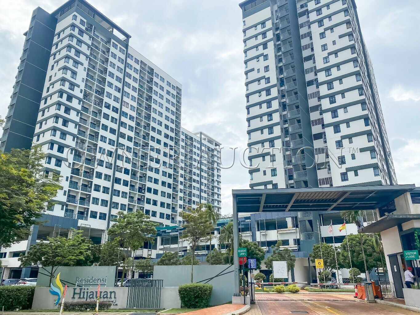 [Partially Furnished Unit] Condominium [12min LRT Station Glenmarie,4min Stesen KTM Komuter Batu Tiga]