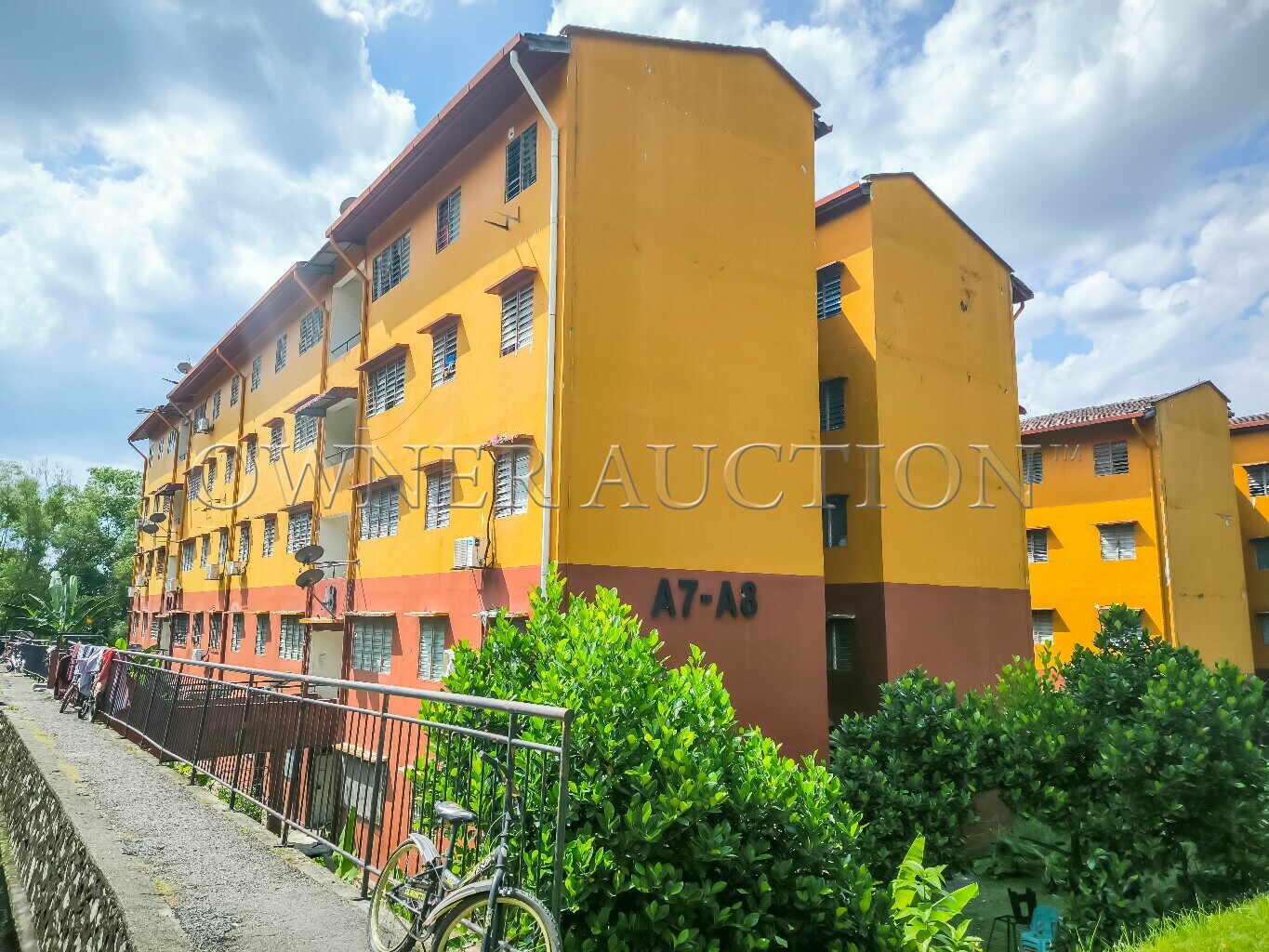 [ROI can up to 5%, ideal for investment] Apartment [Near Putra Permai & Equine Park MRT Station]