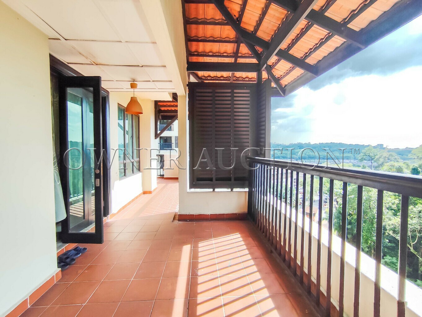 [ROI up to 6%; Estimated Rental Income: RM2,600/month; RM31,200/annum] Duplex Condominium, Corner Lot [6 min to Damansara Damai MRT Station]