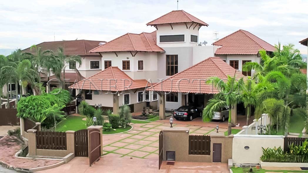 [6 min to Aeon Mall Shah Alam (Seksyen 13), 6 min to MSU Campus & Hospital Shah Alam] 2 Storey Detached House [11 min to UiTM Shah Alam]