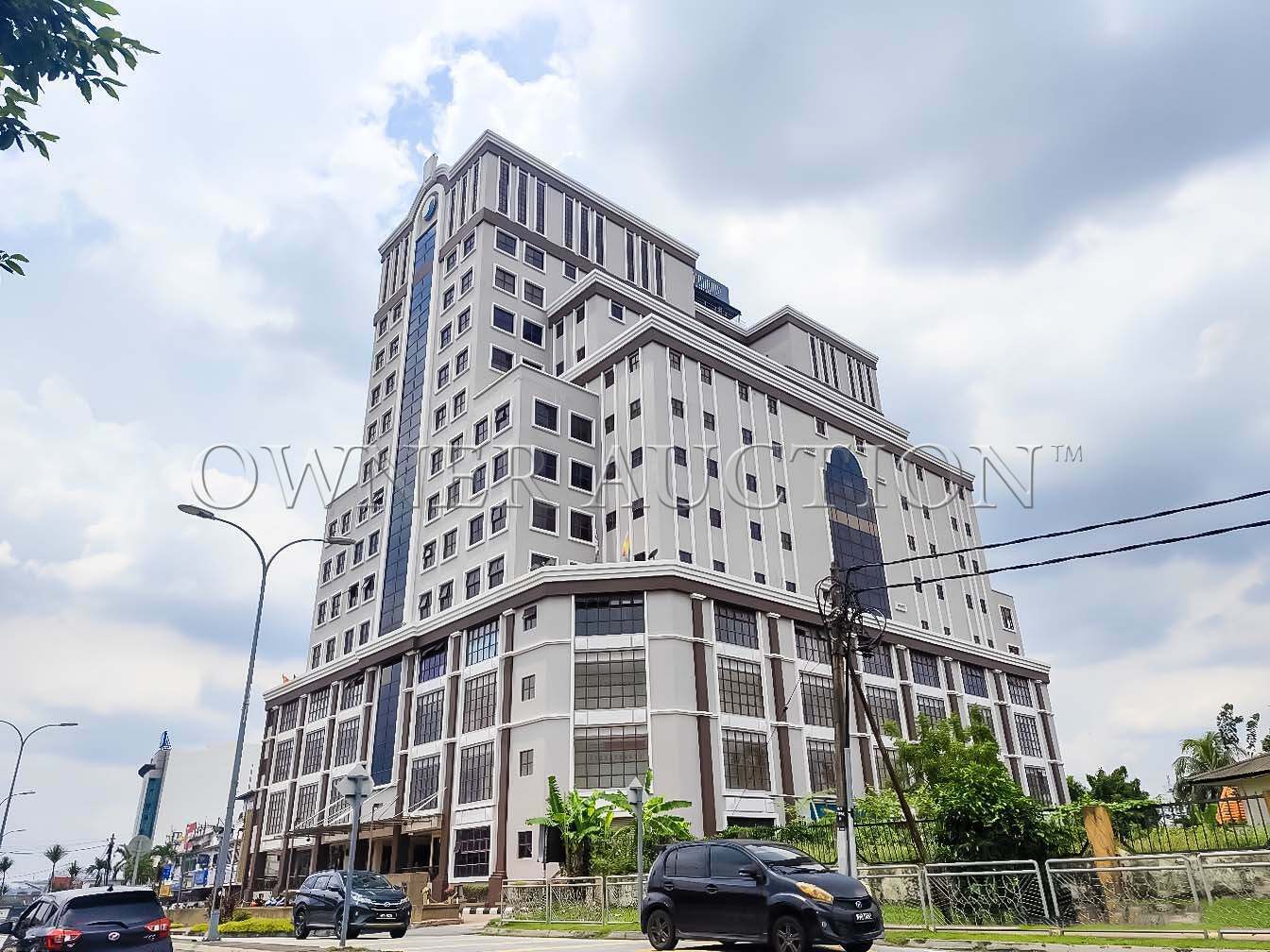 [Commercial Hub; Ideal for ready-to-use office space] Office [3 min walk to shops, banks & eateries along Jalan Othman (PJ Old Town), 7 min walk to Taman Jaya LRT Station]