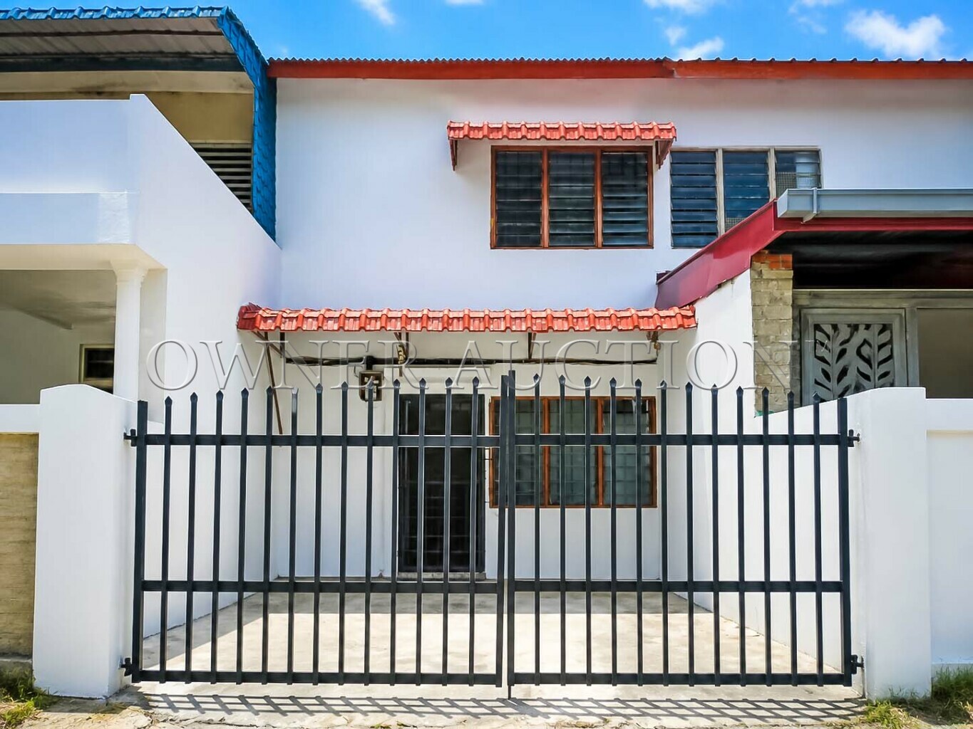 [Renovated Unit; Matured Township] 2 Storey Terrace House [10mins to AEON Mall Tebrau City; Easy access to Senai–Desaru Expressway]