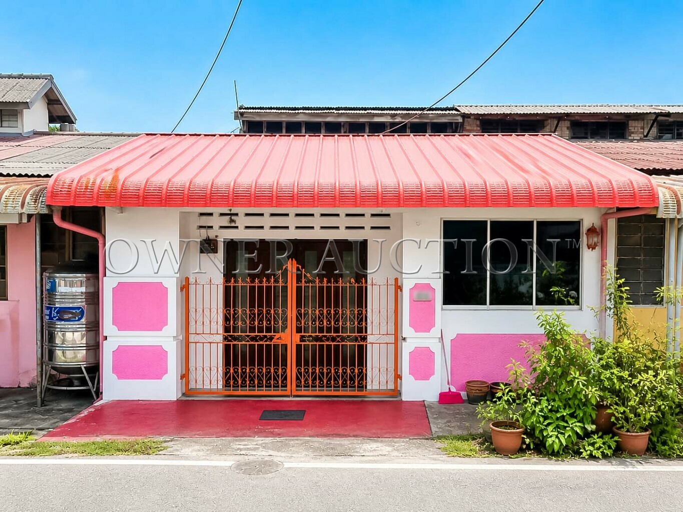 [Vacant Unit ; Renovated Unit] 1 Storey Terrace House [Easy Access to PLUS North–South Expressway (E2) — MAIN HIGHWAY ; AMJ Highway (Alternative local highway)]