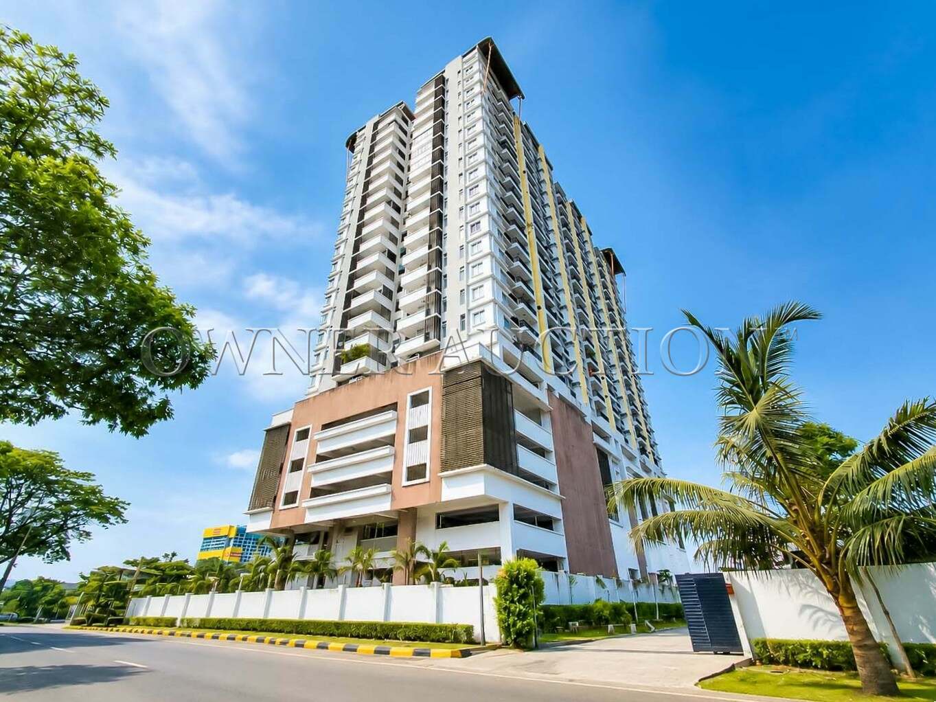[Partial furnished; Occupied by Owner] Condominium [6 min to LRT Maluri & MRT Maluri; 9 min to Sunway Velocity Mall; 12min to MyTown Shopping Centre]