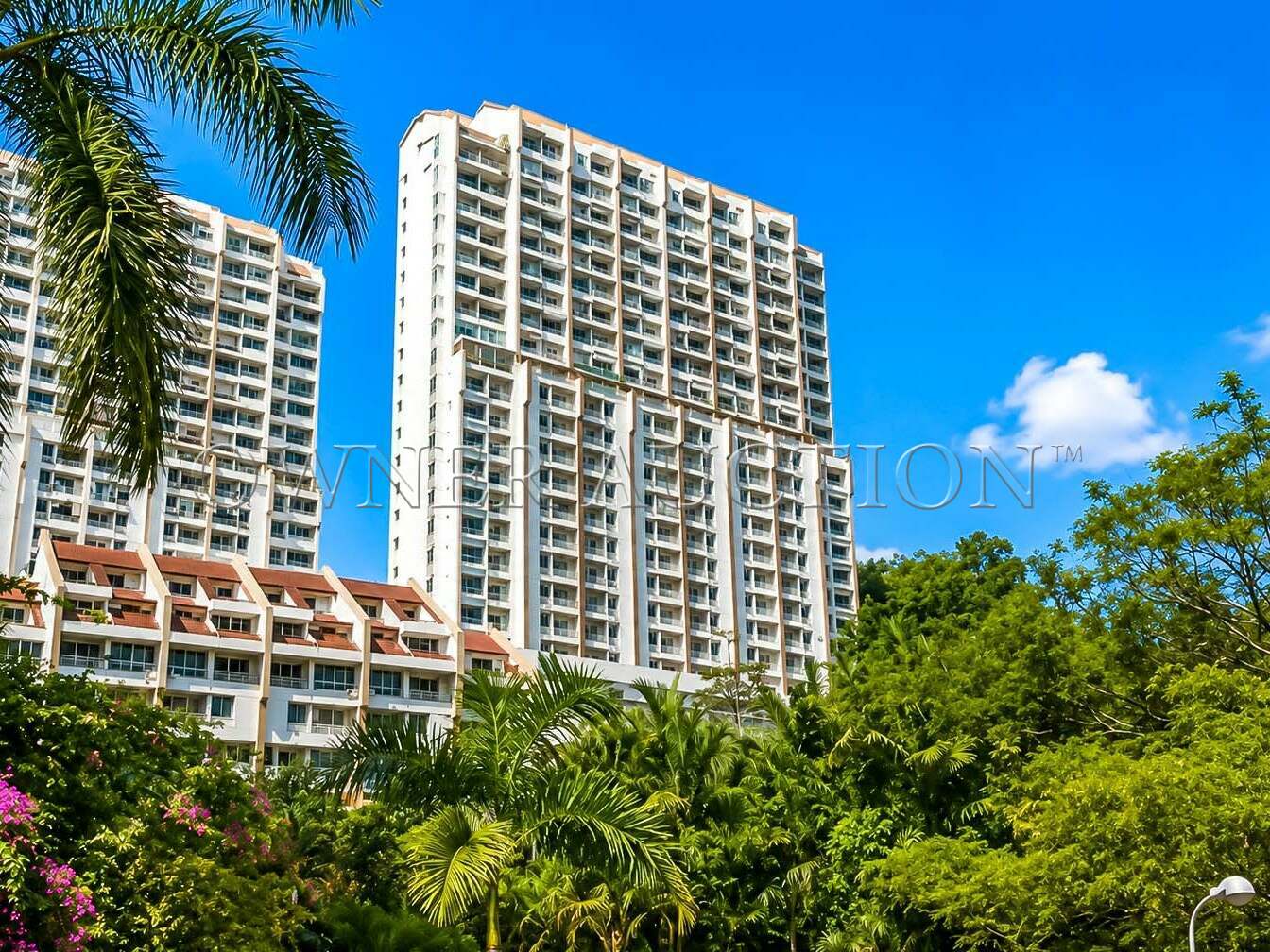 [Vacant and Partially furnished Unit] Condominium [10 min to Straits Quay Retail Marina, 10 min to Batu Ferringhi Beach]