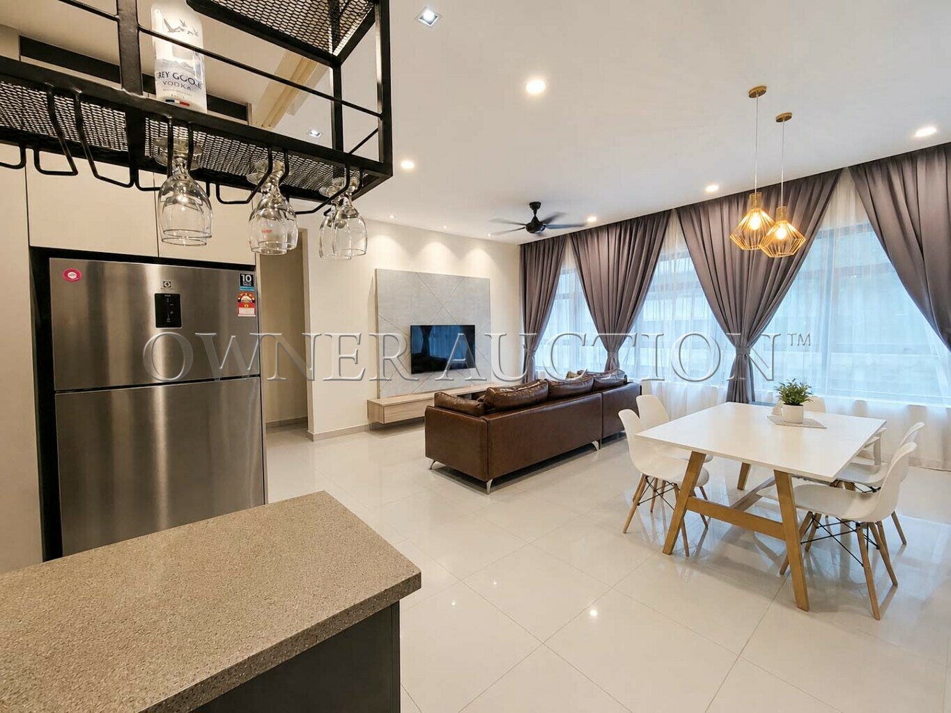 [Fully Renovated; Well Maintained] Service Apartment [Scenic Lakeside Environment; Massive Facilities Deck]