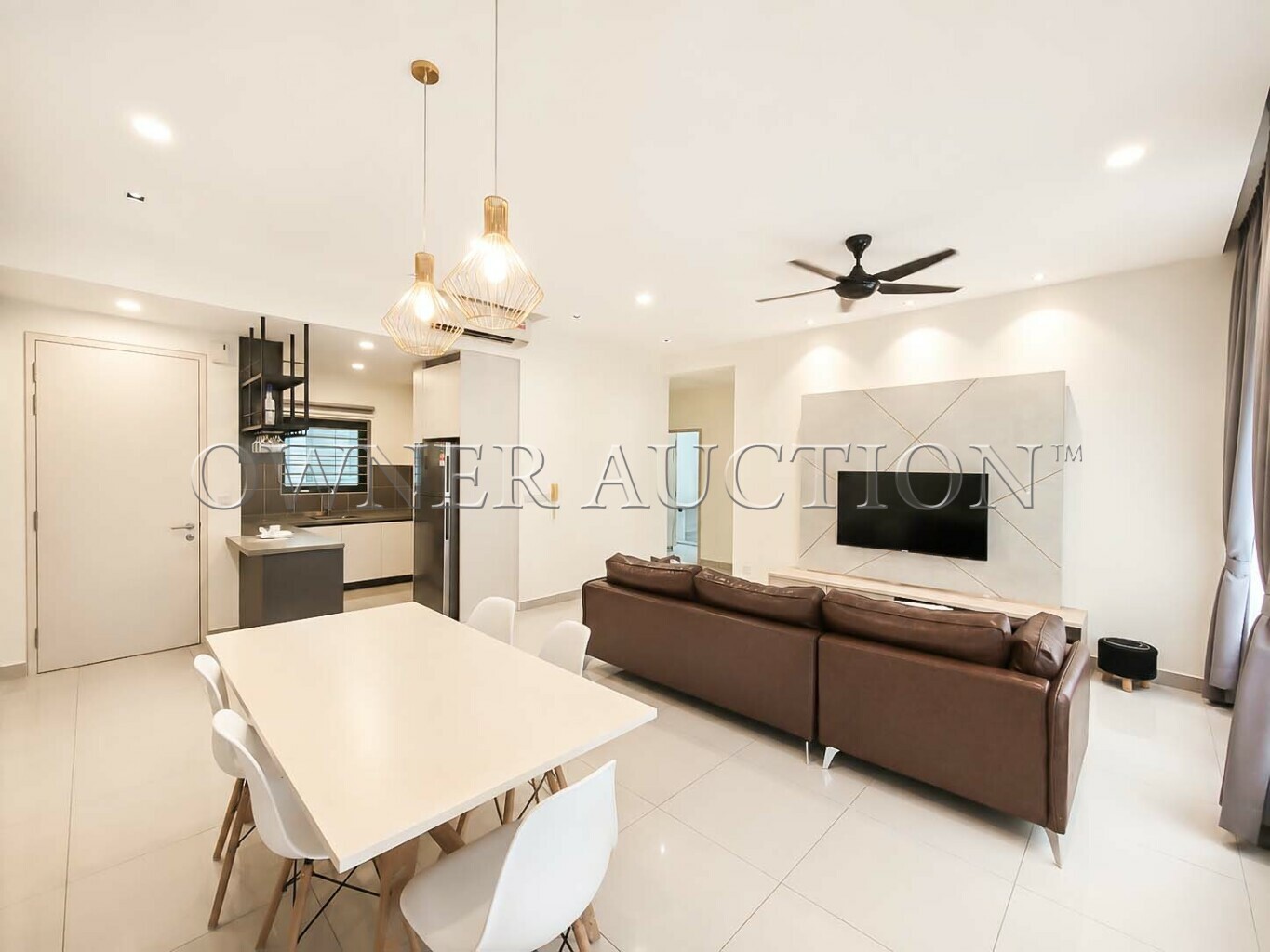 [Fully Renovated; Well Maintained] Service Apartment [Scenic Lakeside Environment; Massive Facilities Deck]