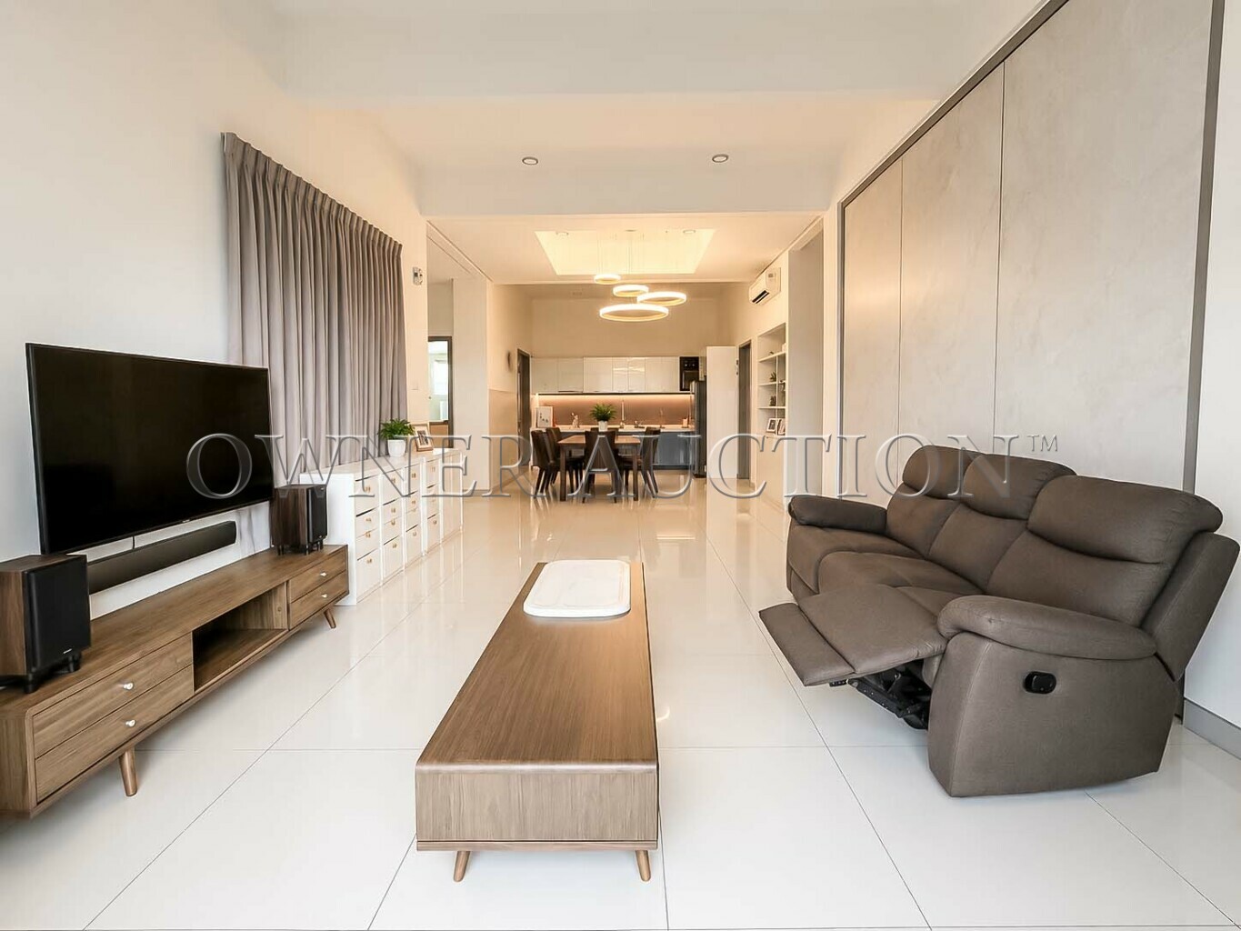 [Spacious Landed Living; Ideal for Family Living] 3 Storey Courtyard Villa [10 mins to IOI City Mall Putrajaya, Easy access via MEX, SILK, and LDP]