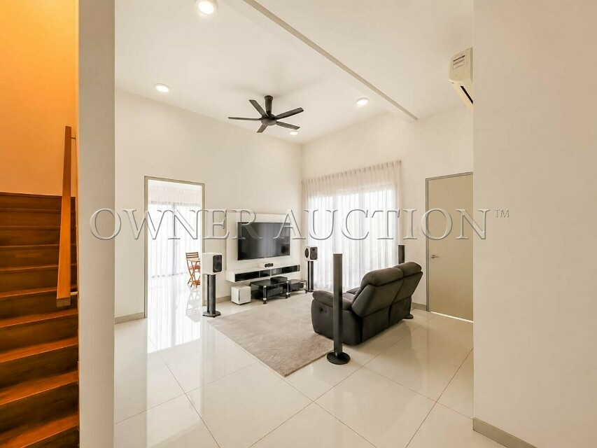 [Large Landed Private Retirement Villa] 3 Storey Courtyard Villa [10 Mins to Alice Smith School & Rimba Riding Club]