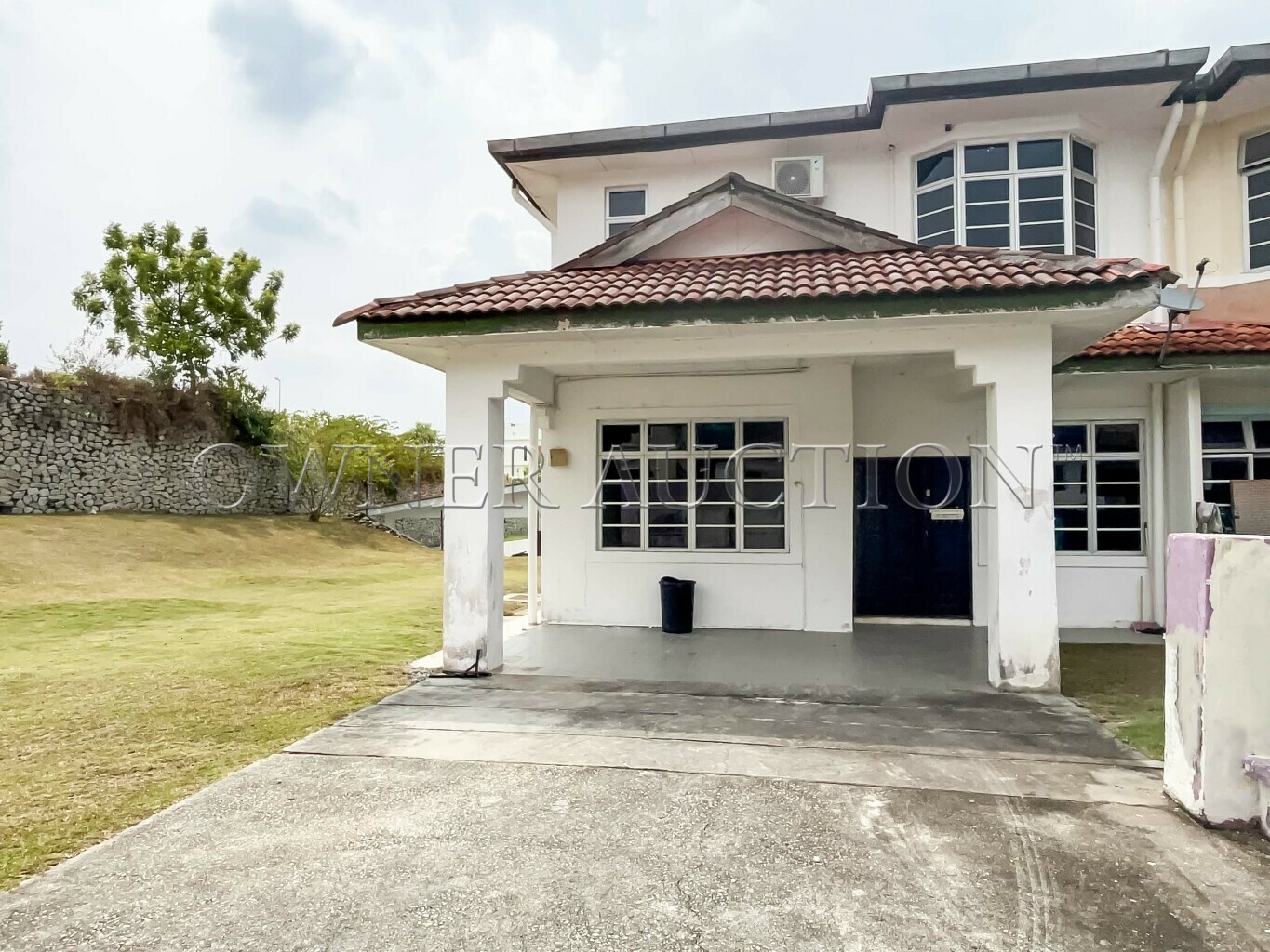 [Spacious End-Lot] 2 Storey Semi Detached House [5 mins to ERL Station; 8 min to Xiamen University and 15 mins to KLIA]