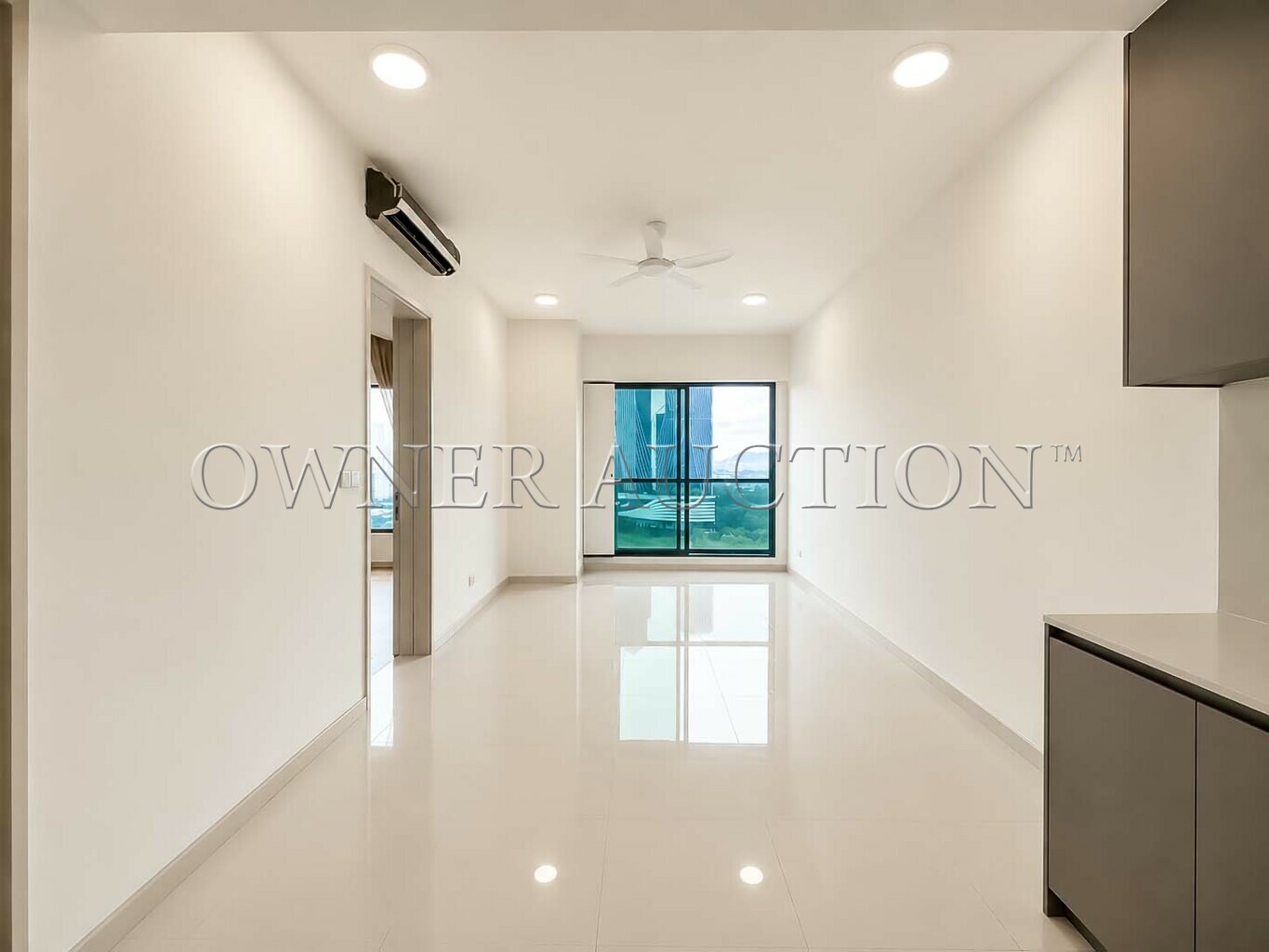 [Freehold Corner Lot Unit] Service Apartment [Ready Tenant]