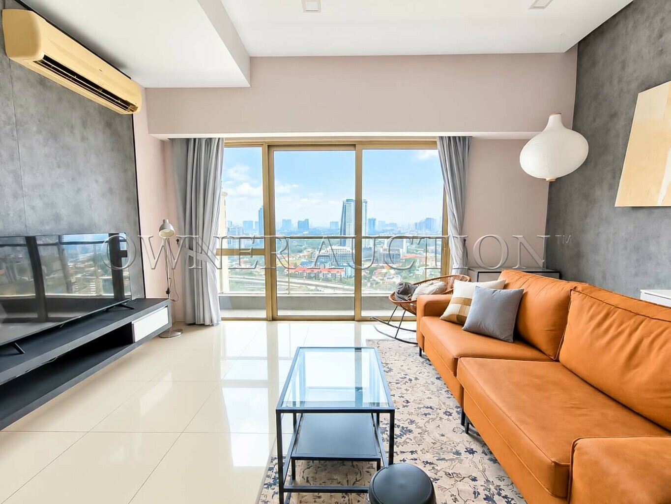 Service Apartment [6 mins distance to Ampang Park LRT/MRT stations]