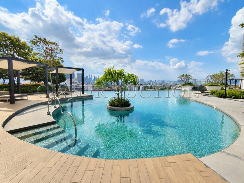 [Ideal for Own Stay or Investment] SOHO [10 min to MRT Cochrane and MyTown Shopping Centre]